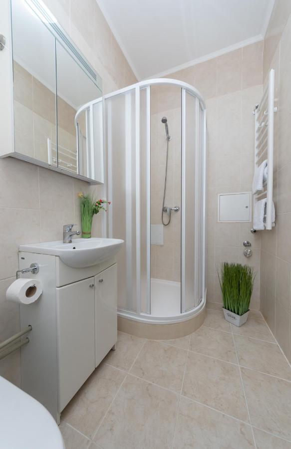 Maidan, Khreschatyk 3Br Kiew Exterior foto